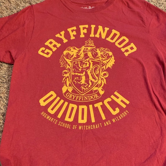 Two t-shirt bundle - Picture 2 of 5